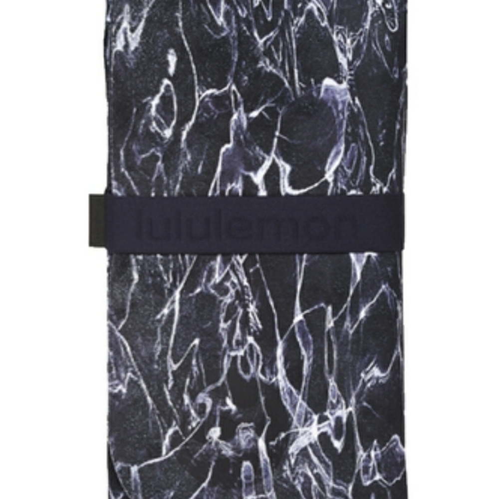 Lululemon Carry Onwards Mat Travel